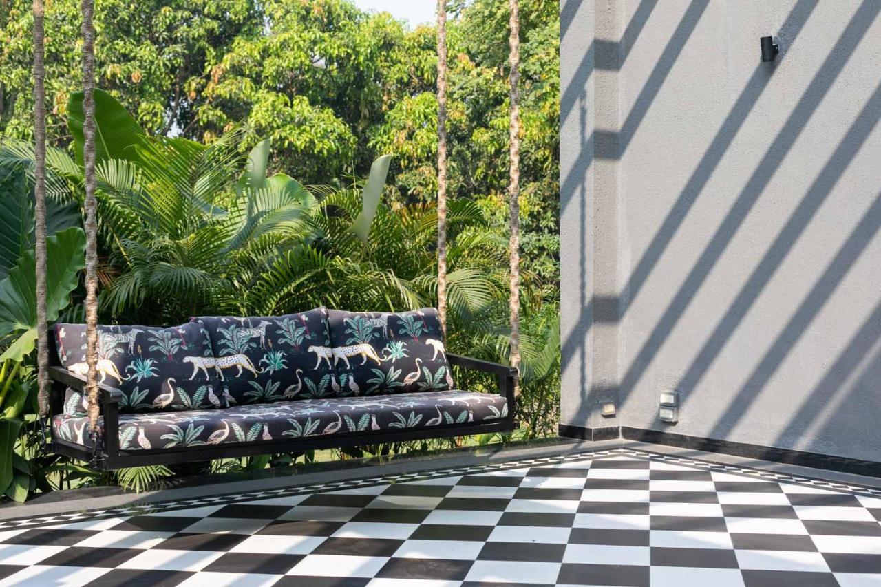 Stayvista At The Charcoal Villa Luxury Collection Alībāg Exterior foto